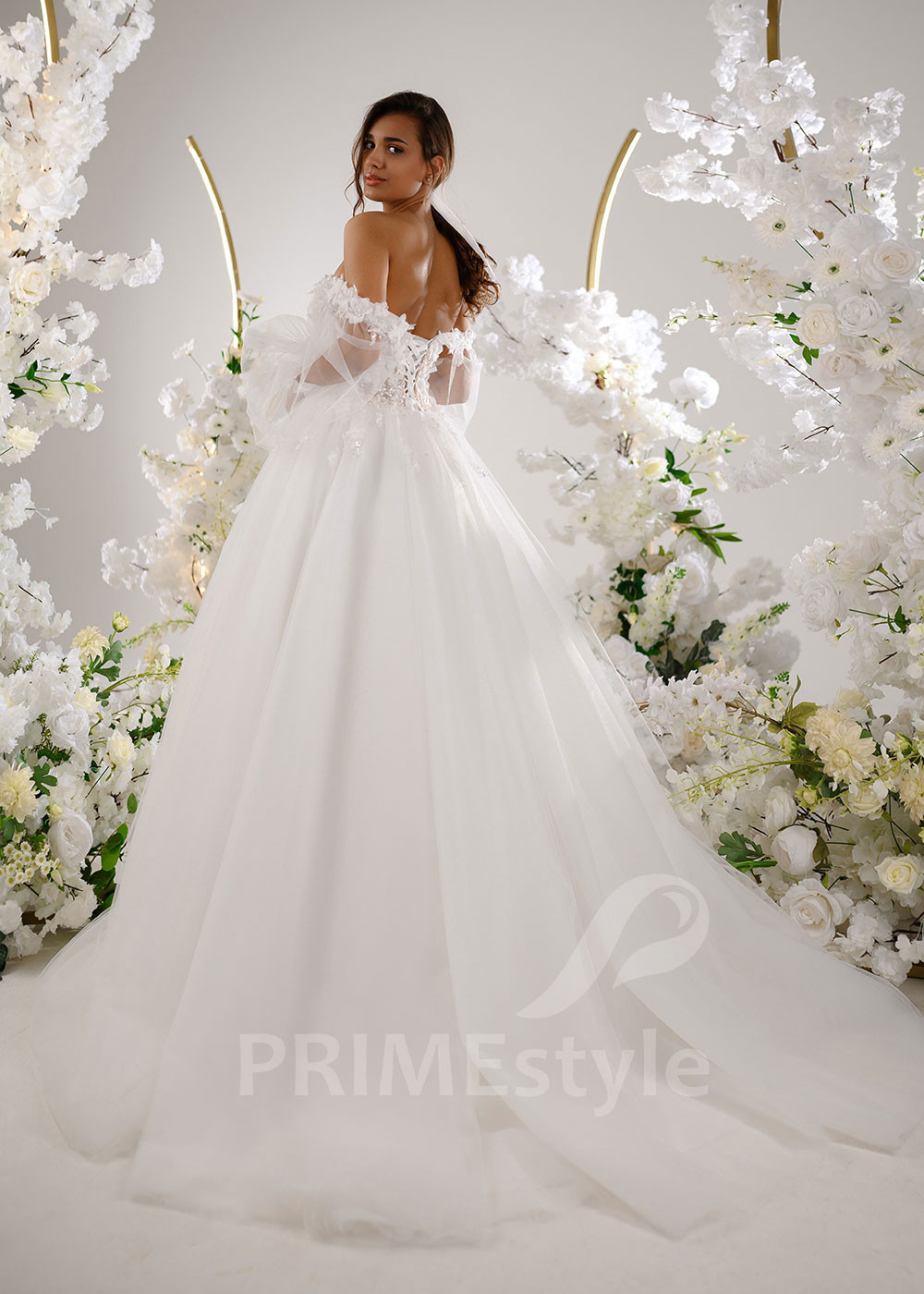 Luxusné kvetované svadobné šaty RT2318