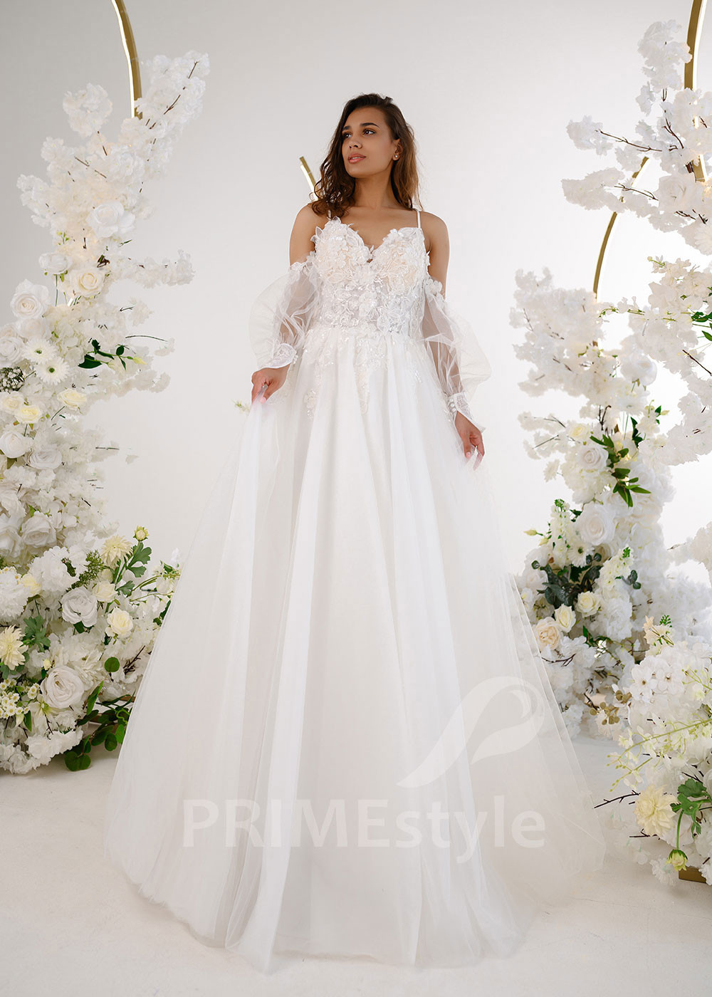 Luxusné kvetované svadobné šaty RT2323