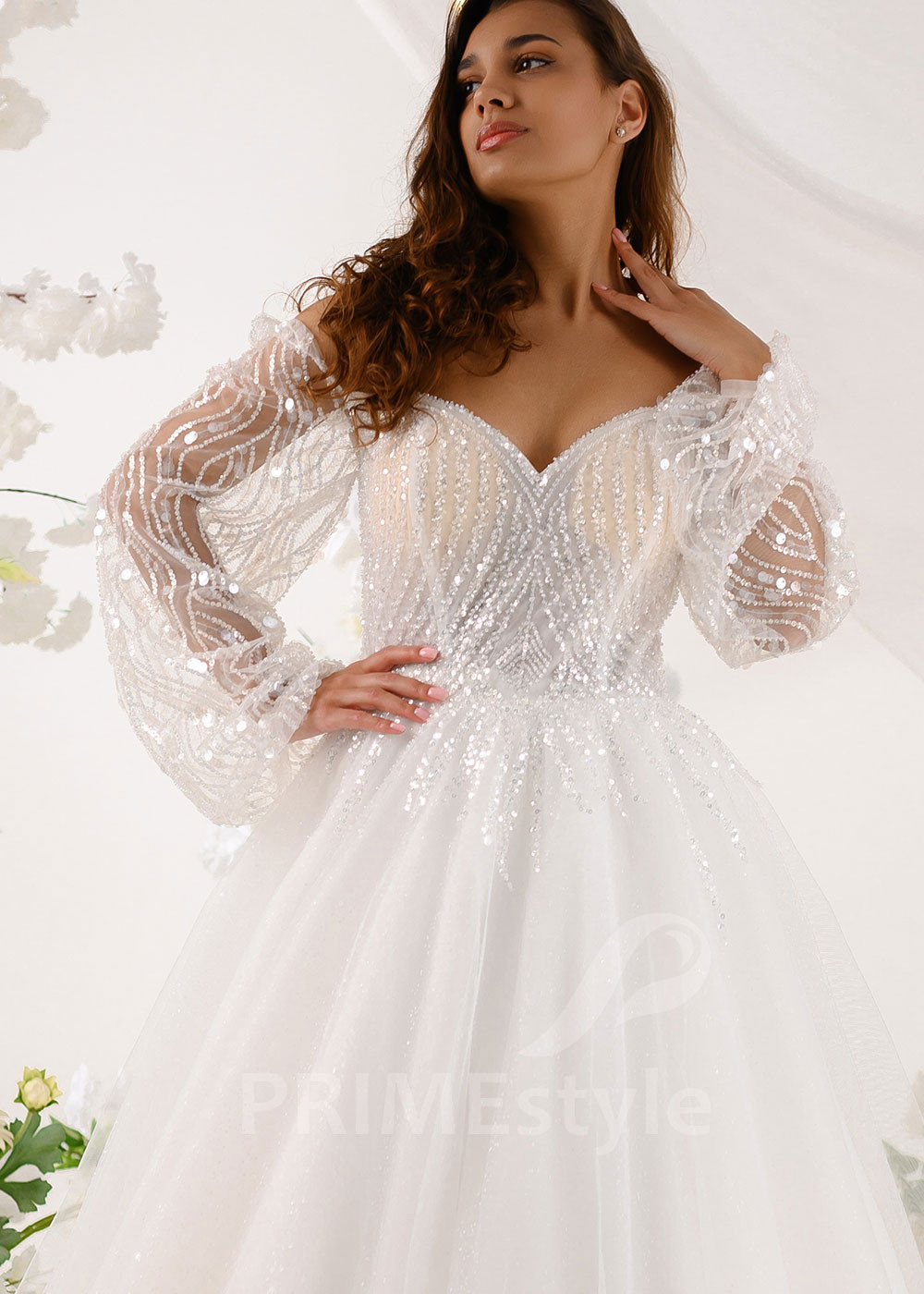 Luxusné trblietavé svadobné šaty RT2329