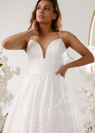 Jednoduché svadobné šaty na ramienka RT2330 - primestyle.sk