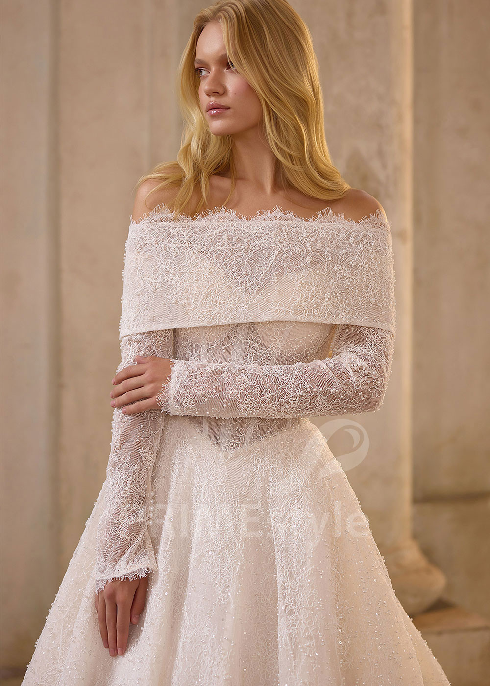 Exkluzívne celočipkované svadobné šaty RS1251