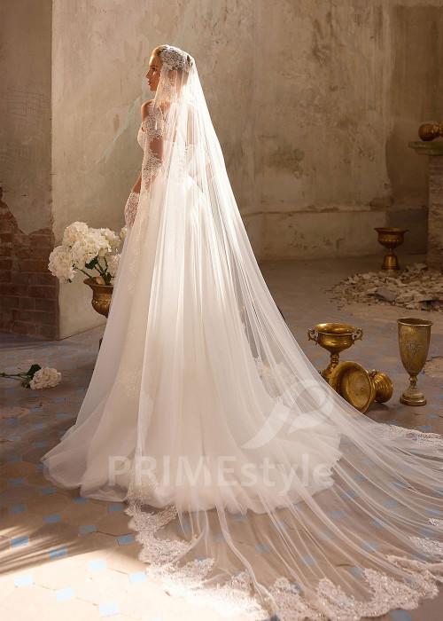 Sexy svadobné šaty na ramienka RS1260