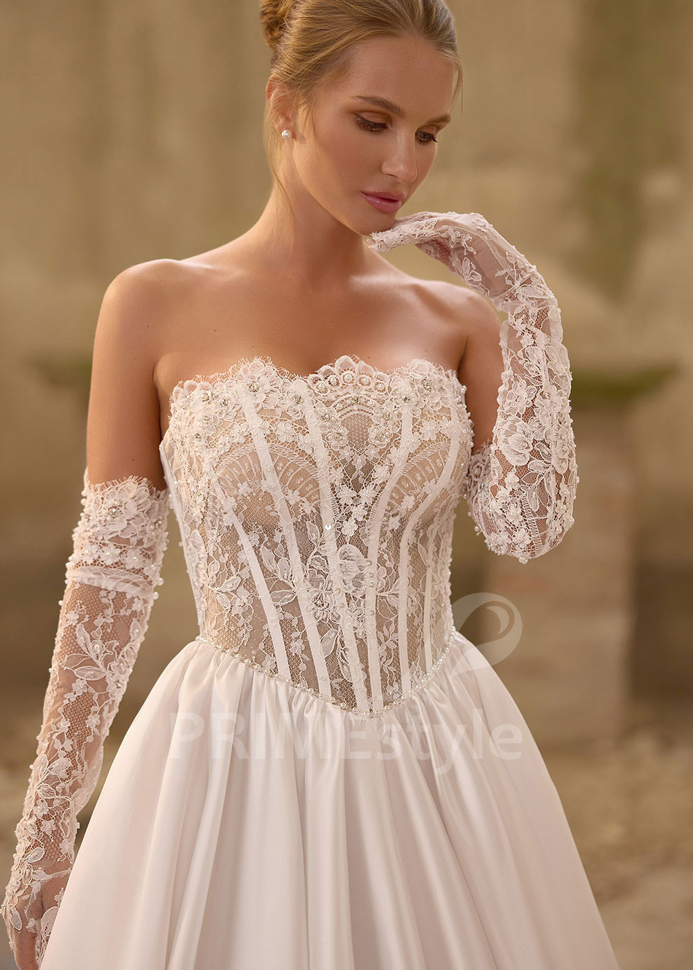 Princeznovské čipkované svadobné šaty RS1265