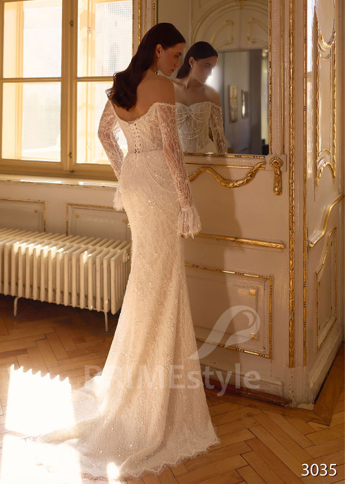 Extravagantné celočipkované svadobné šaty s odopínateľnou tylovou vlečkou RC3035