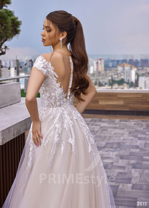 Luxusné čipkované svadobné šaty RC2513