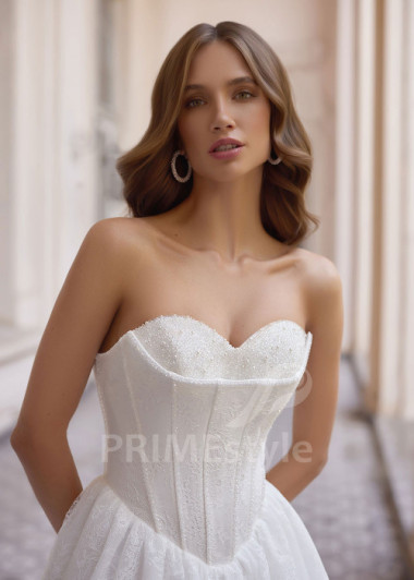 Luxusné svadobné šaty s predĺženou V-siluetou Emma | PRIMESTYLE.SK