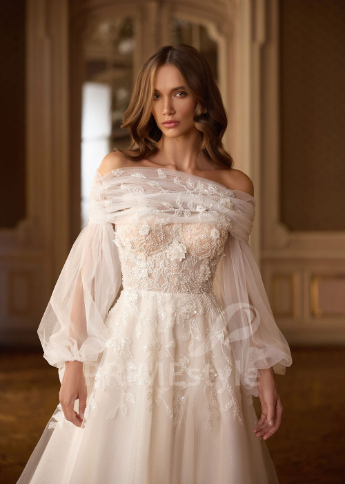 Romantické svadobné šaty s dlhým tylovým rukávom Gia