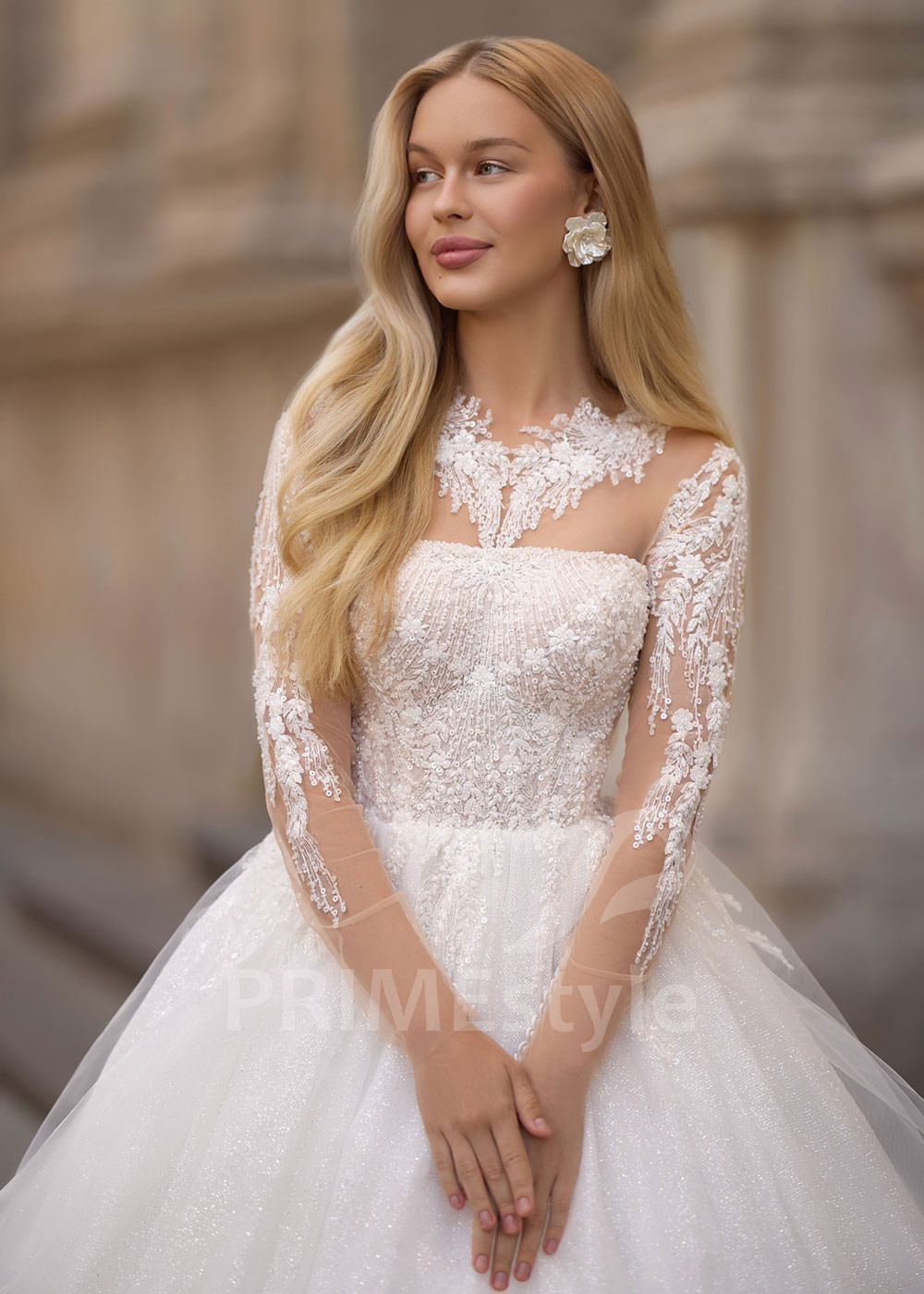 Exkluzívne svadobné šaty s rovným výstrihom Ruth