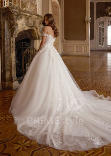 Romantické svadobné šaty s padnutými ramienkami Zara | PRIMESTYLE.SK