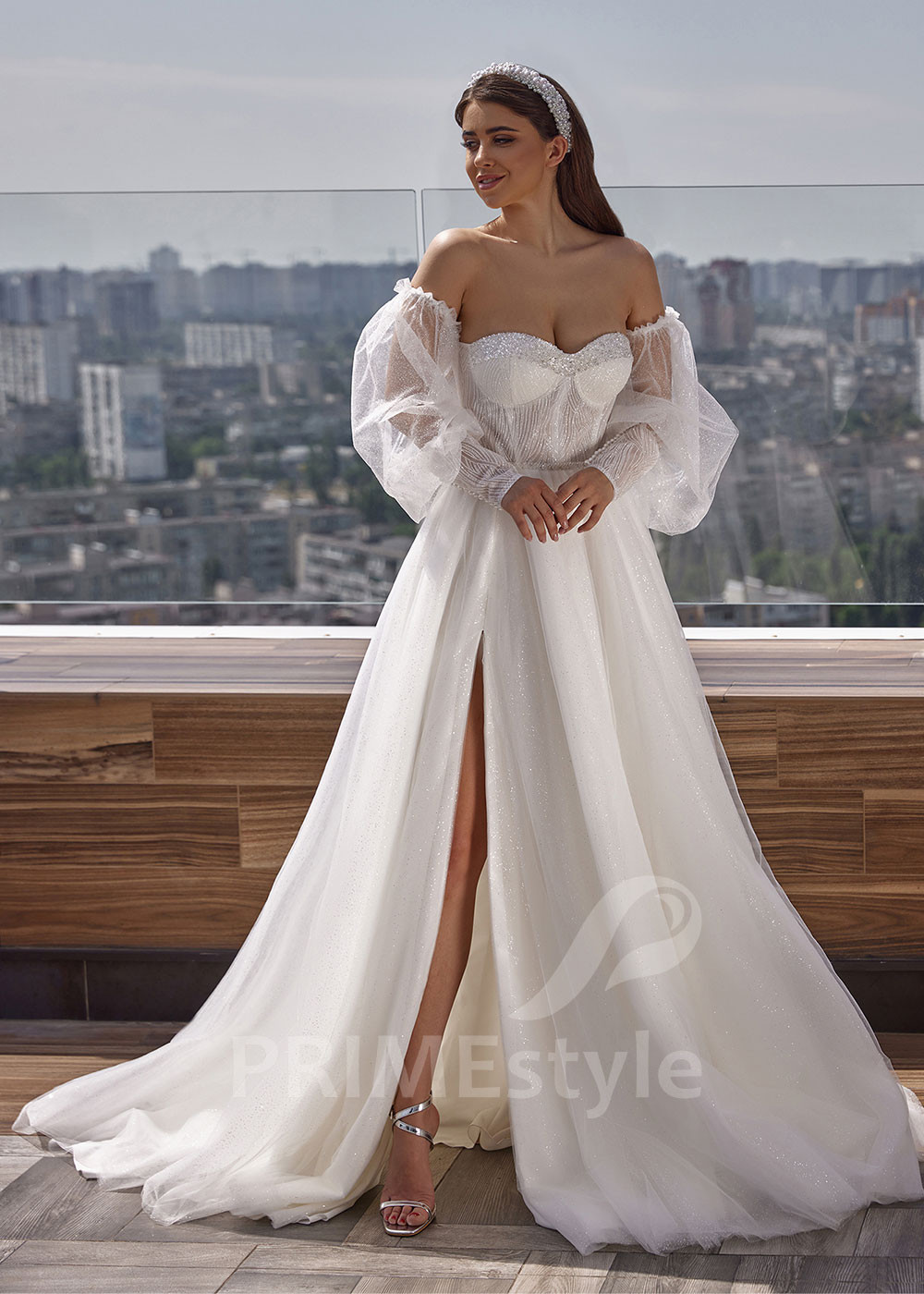 Extravagantné trblietavé svadobné šaty RC2529