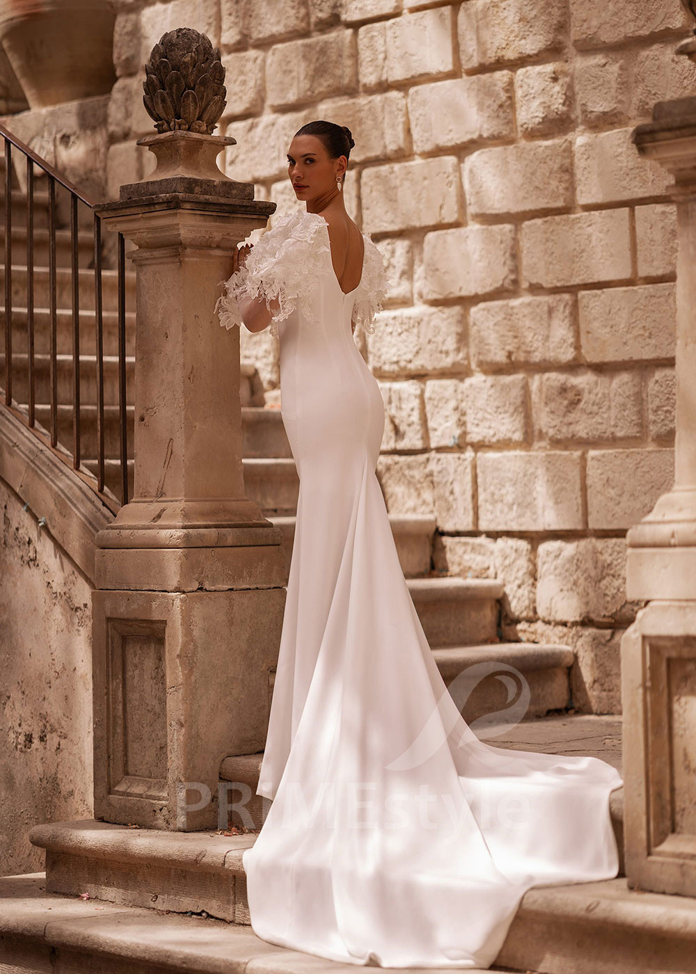 Luxusné extravagantné svadobné šaty VO005