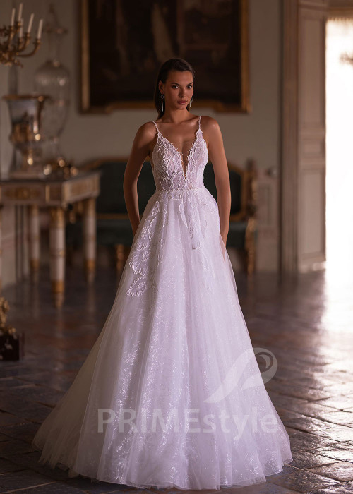 Luxusné čipkované svadobné šaty VO006