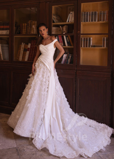 Luxusné extravagantné svadobné šaty VO010