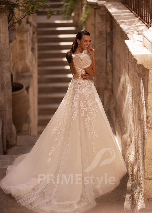 Luxusné čipkované svadobné šaty VO017