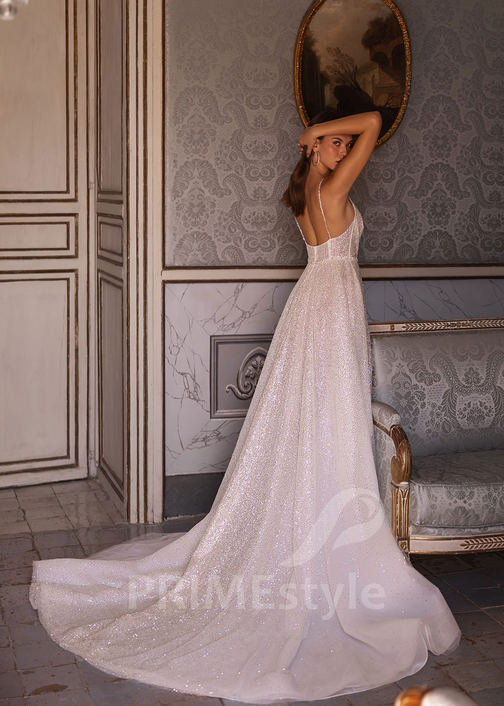 Luxusné trblietavé svadobné šaty VO031