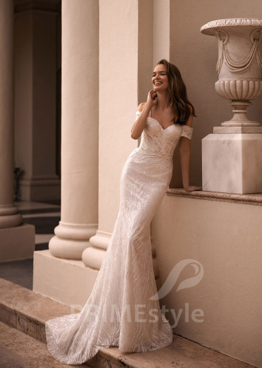 Luxusné úzke svadobné šaty VR010