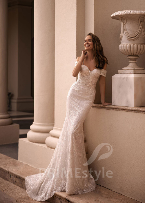 Luxusné úzke svadobné šaty VR010
