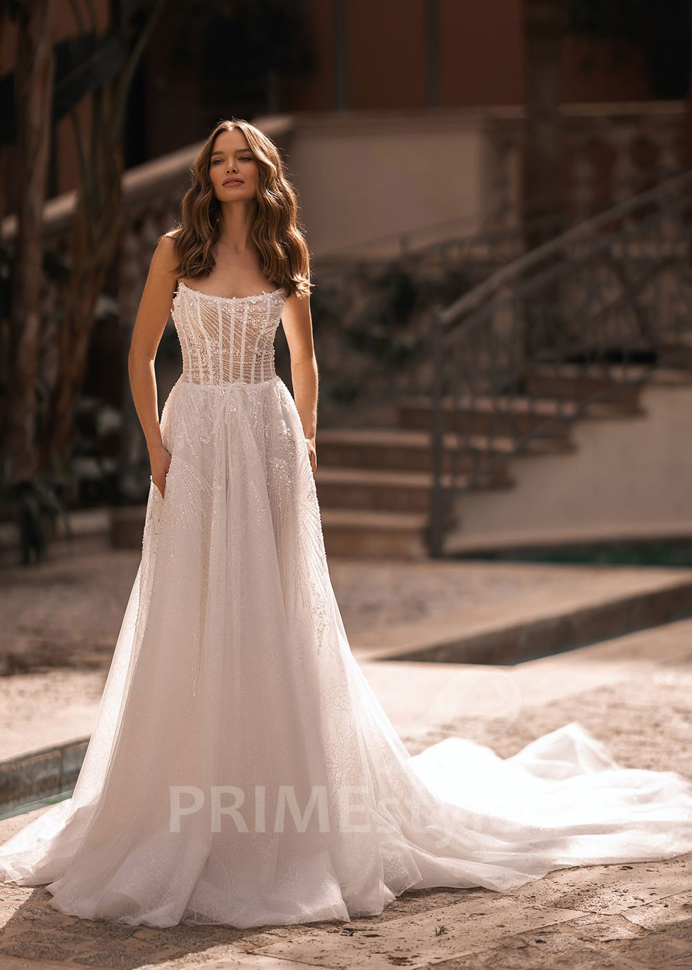 Luxusné trblietavé svadobné šaty VR029