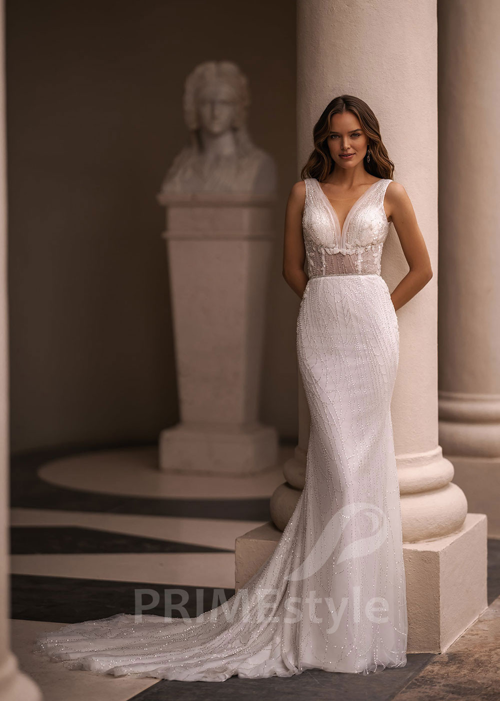 Luxusné úzke svadobné šaty VR030