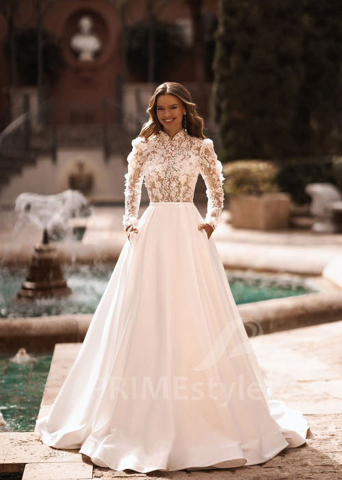 Luxusné kvetované svadobné šaty VR031