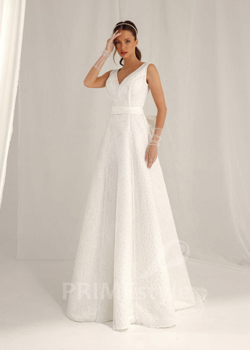 Extravagantné úzke svadobné šaty Claudia