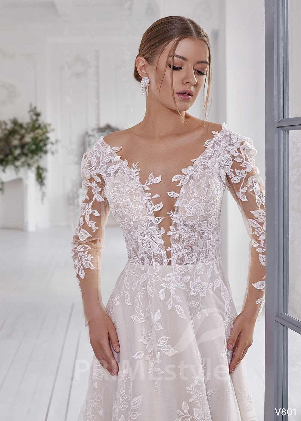Luxusné krajkové svadobné šaty RS801
