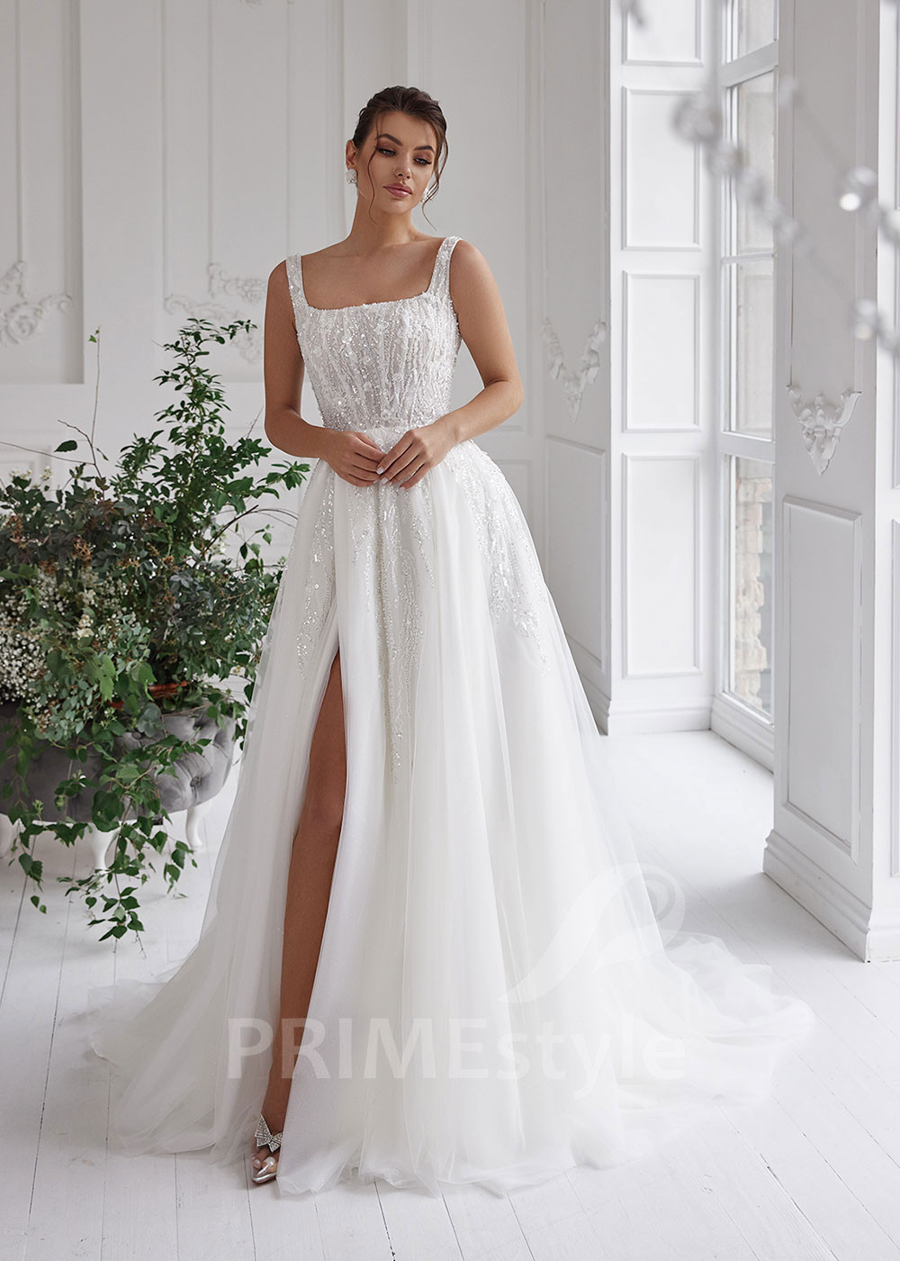 Extravagantné trblietavé svadobné šaty RS805