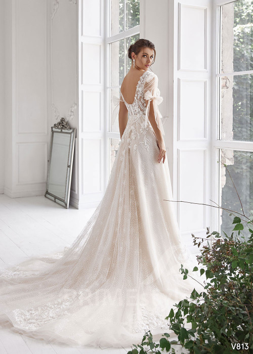Luxusné romantické svadobné šaty RS813