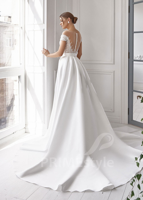 Extravagantné hladké svadobné šaty RS823