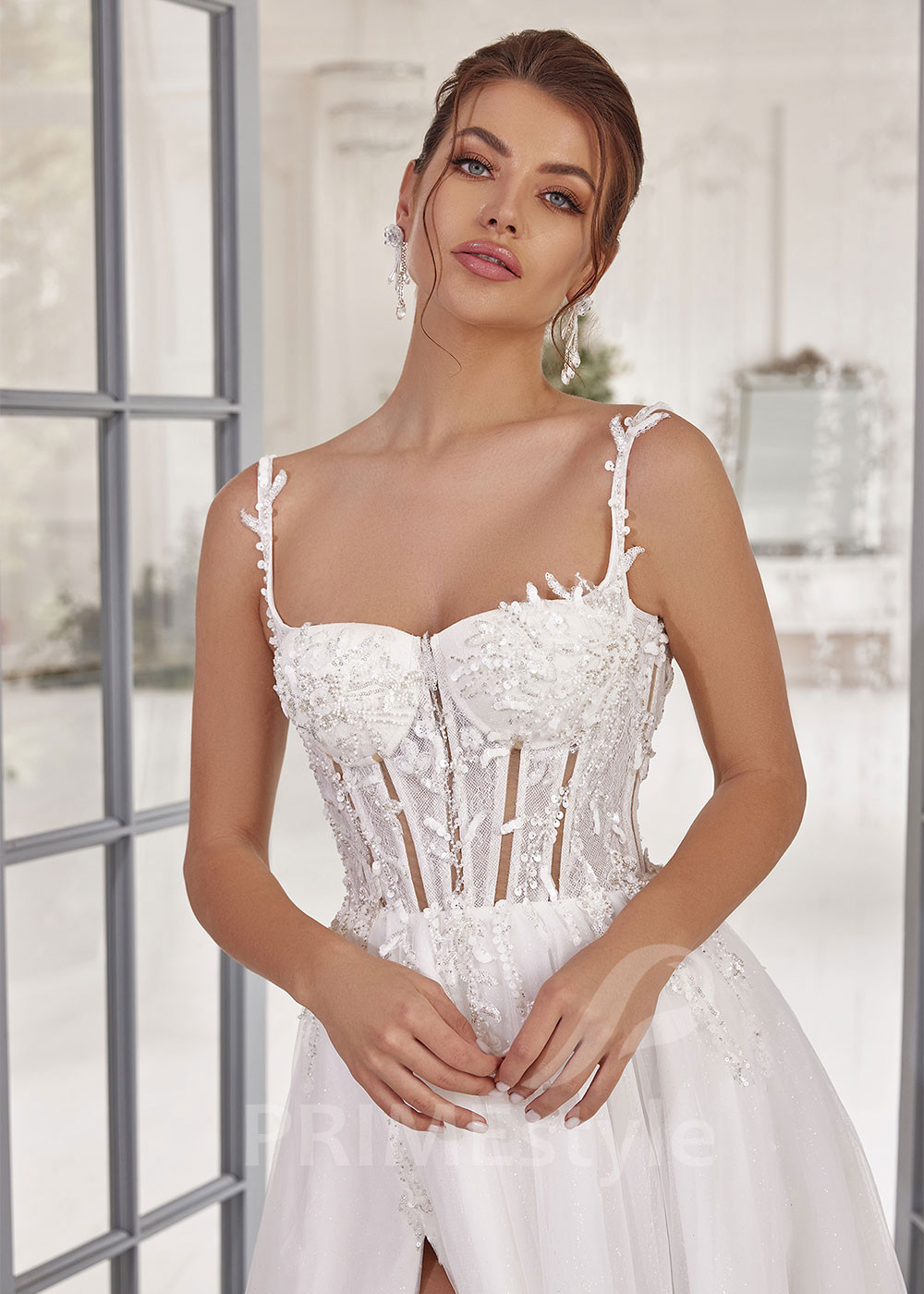 Extravagantné sexy svadobné šaty RS826