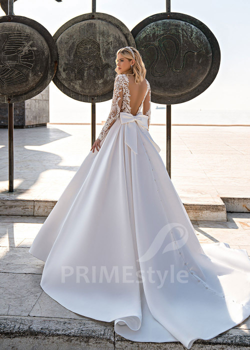 Elegantné hladké svadobné šaty EMS171