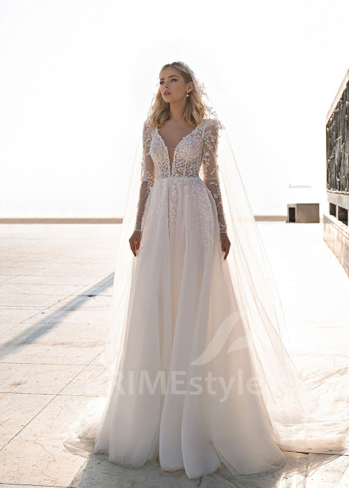 Luxusné čipkované svadobné šaty EMS175