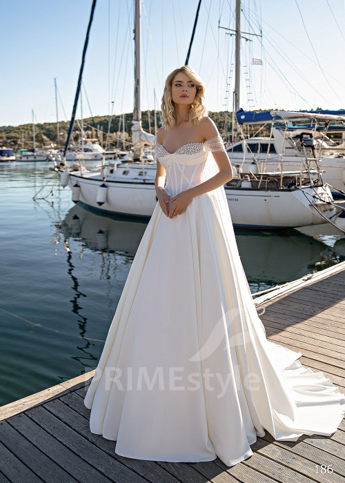 Exkluzívne hladké svadobné šaty EMS186