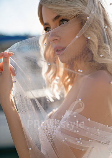 Exkluzívne hladké svadobné šaty EMS186 - primestyle.sk