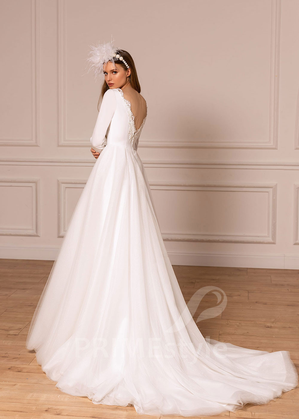 Luxusné čipkované svadobné šaty BS010