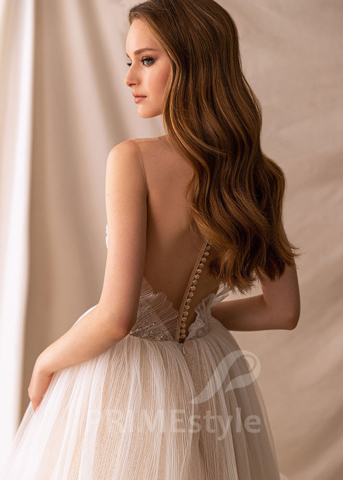 Extravagantné tylové svadobné šaty BS027