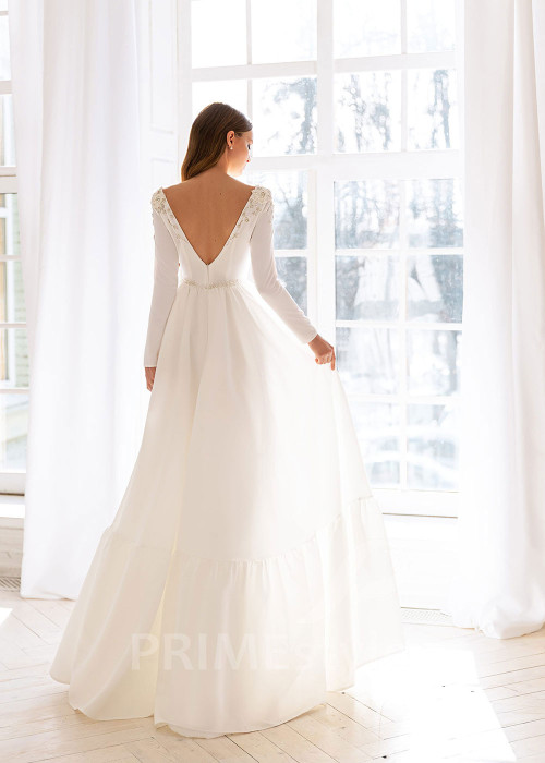 Elegantné minimalistické svadobné šaty BS028