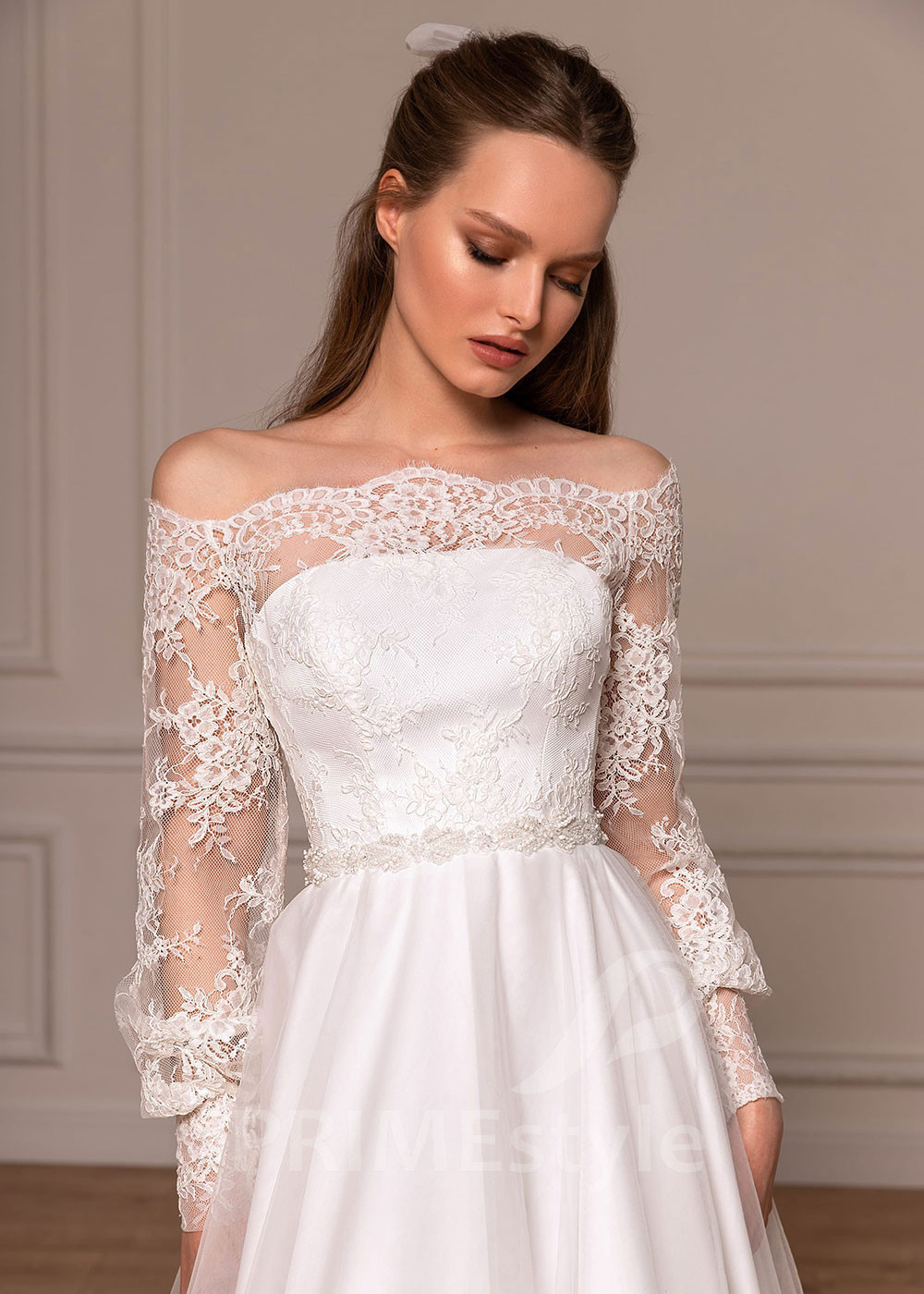 Luxusné čipkované svadobné šaty BS037