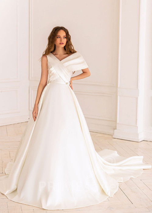 Elegantné asymetrické svadobné šaty BS039