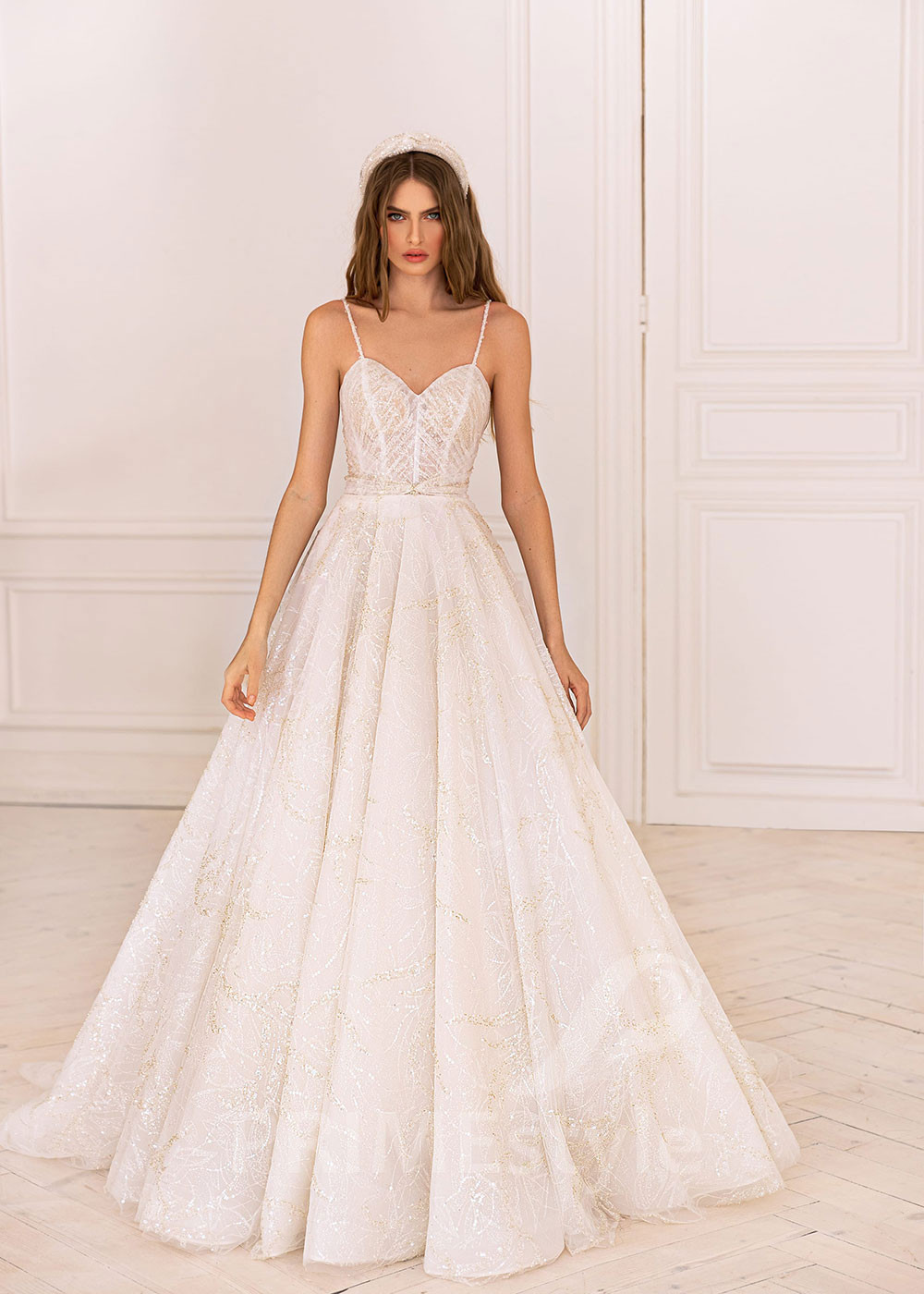 Luxusné trblietavé svadobné šaty BS040