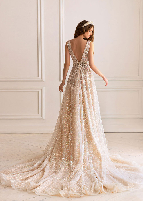 Luxusné celočipkované svadobné šaty BS052