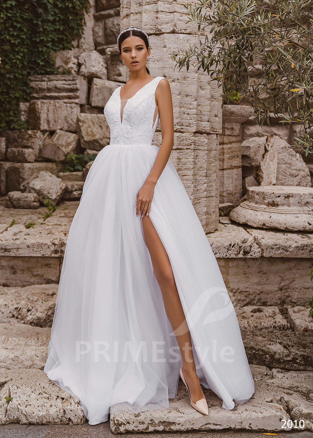 Elegantné čipkované svadobné šaty RC2010