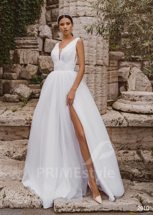 Elegantné čipkované svadobné šaty RC2010