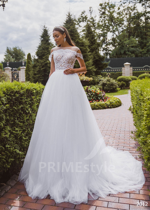 Jednoduché tylové svadobné šaty RC2012