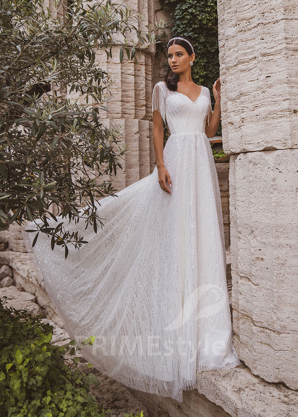 Extravagantné trblietavé svadobné šaty RC2040