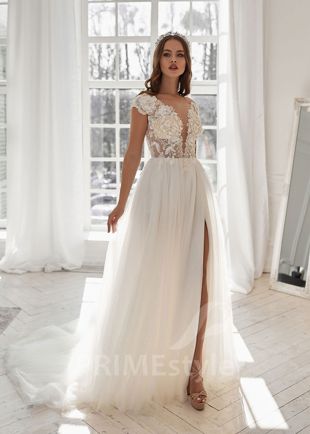 Luxusné kvetované svadobné šaty RS701