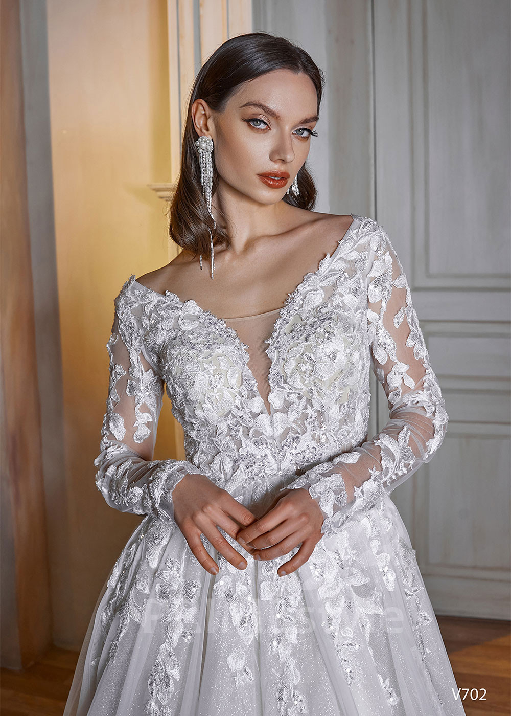 Luxusné trblietavé svadobné šaty RS702