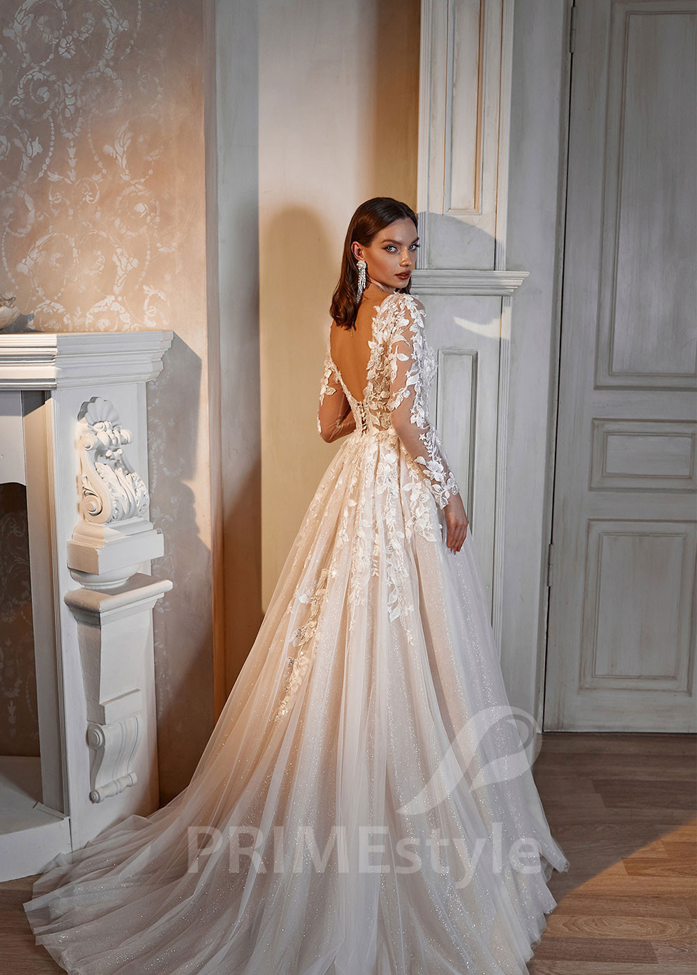 Luxusné trblietavé svadobné šaty RS702