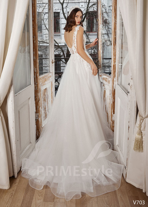 Extravagantné čipkované svadobné šaty RS703