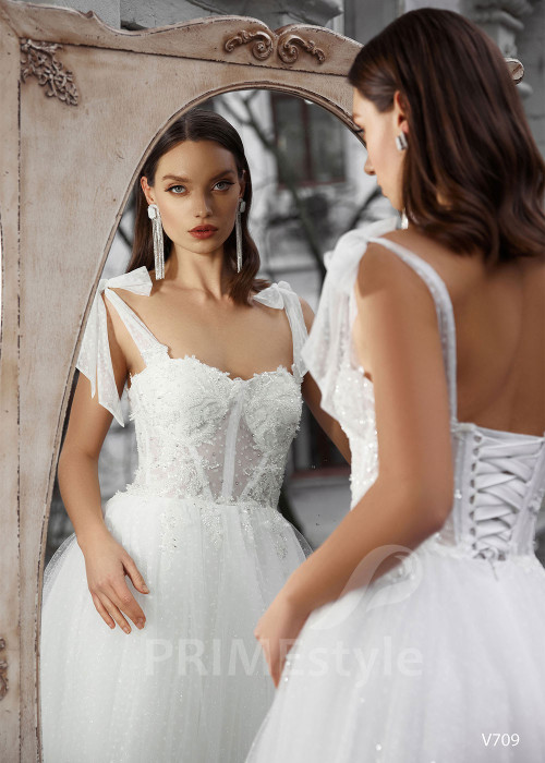 Jednoduché romantické svadobné šaty RS709